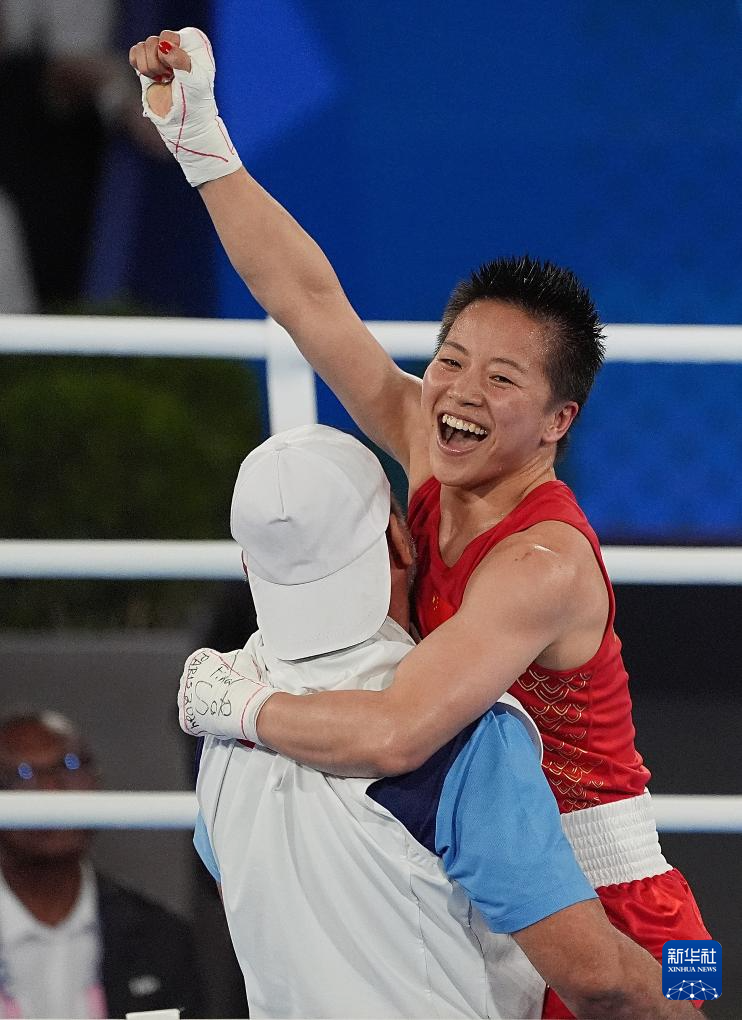 巴黎奥运会丨拳击——女子50公斤级决赛:吴愉夺冠_2024巴黎奥运会_新华网