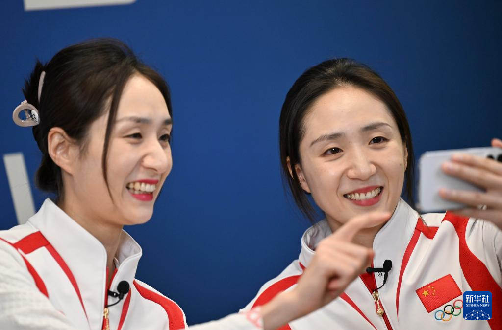 巴黎奥运会 | 王柳懿、王芊懿接受新华社记者专访_2024巴黎奥运会_新华网