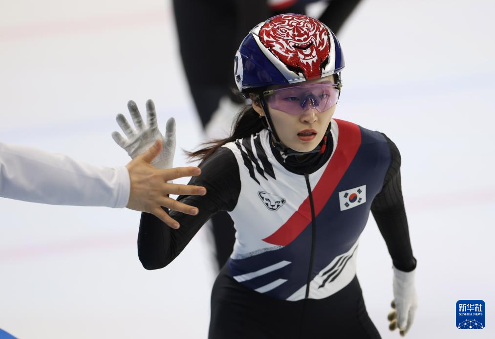   2月9日,韩国选手崔敏静