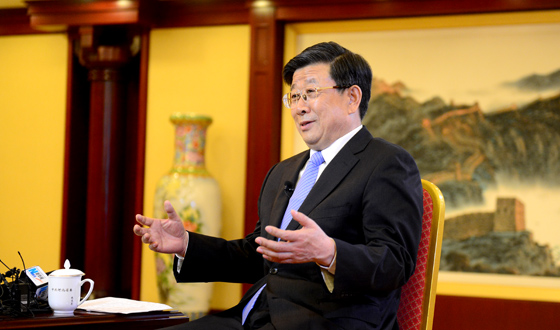 做好房地产管控、组建新区管理机构等五项重点工作