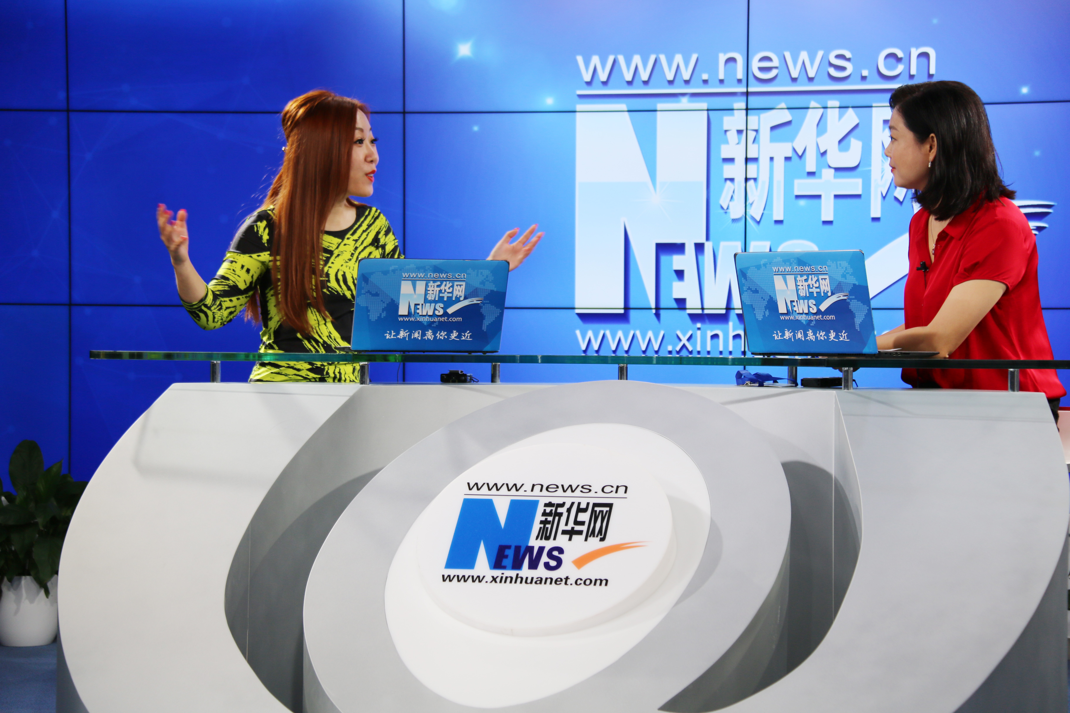 作为文艺工作者就要更多的去传承中国的文化，要成为时代风气的先决着先行者和先唱者。