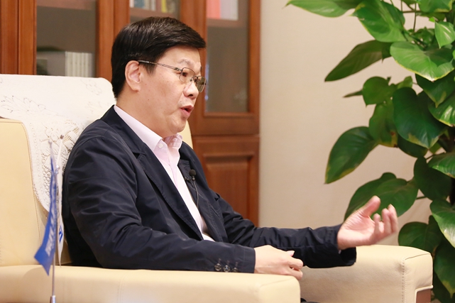 文化&ldquo;走出去&rdquo;方面，我们创建了一个品牌，叫&ldquo;中华文化世界行&rdquo;。