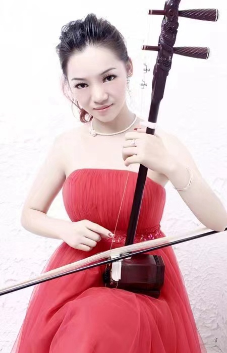 颜云玉观众用打赏表达对民乐的喜爱