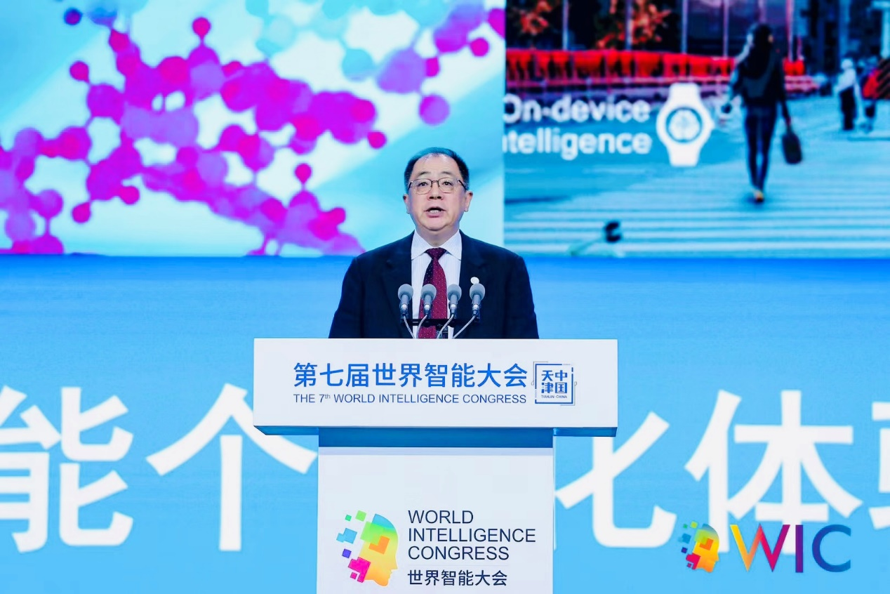 高通孟樸:加强AI研发 混合AI将助推AI规模化扩展 -新华网