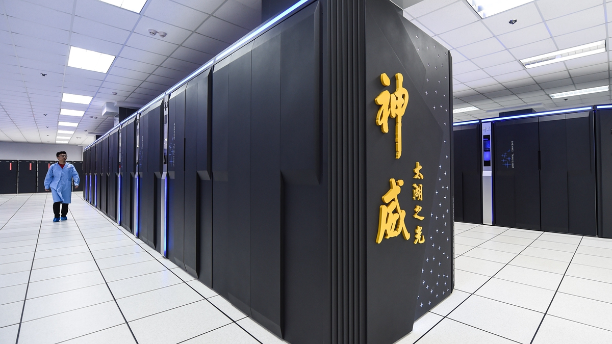 在改革开放大潮中砥砺奋进