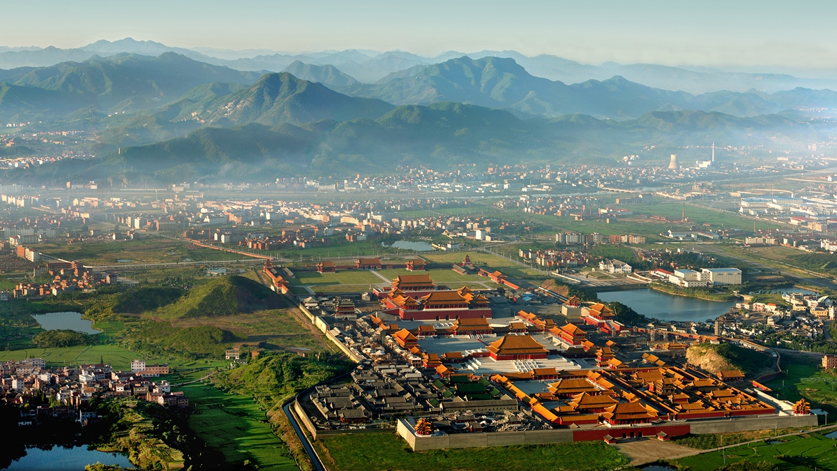 横店40年：&ldquo;横空出世&rdquo;光影间