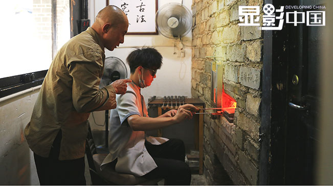 【显影中国】单腿匠人的&ldquo;永子人生&rdquo;