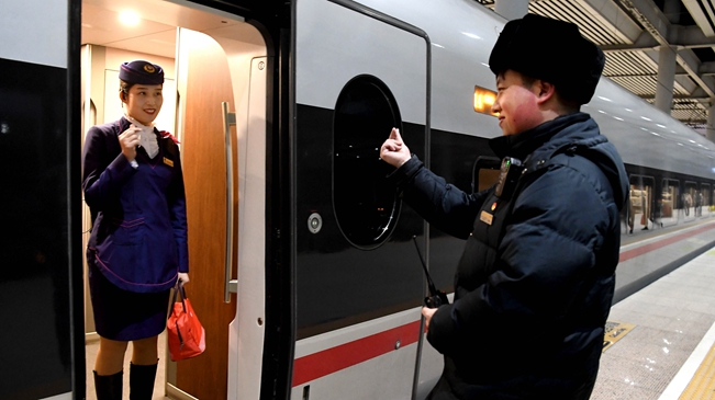 致敬春节仍然坚守岗位的人！