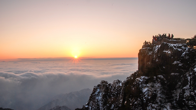 延时摄影：黄山雪景、云海日出惊艳同框