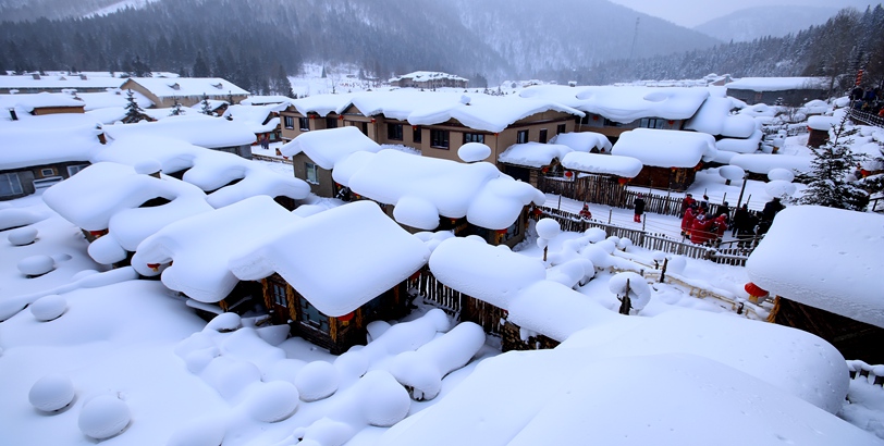 新华全景:"中国雪乡" 冰雪童话世界