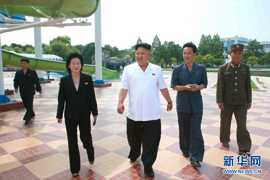 （国际）（4）金正恩视察松涛园国际少年团夏令营