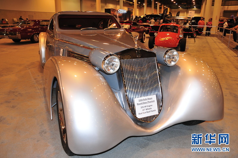 1934年罗伊斯罗尔斯(rolls royce)轿车.新华社记者张永兴摄