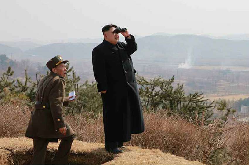 金正恩赴朝军航空及反航空军视察打击训练(组图)