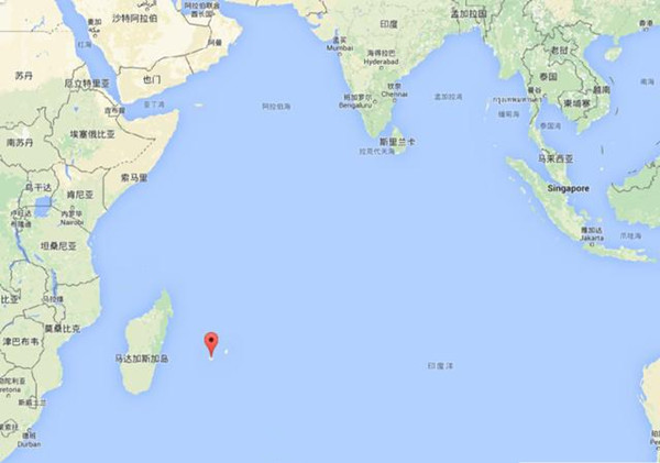 靠近非洲大陆东南端,西距马达加斯加650公里,东北距毛里求斯约190公里