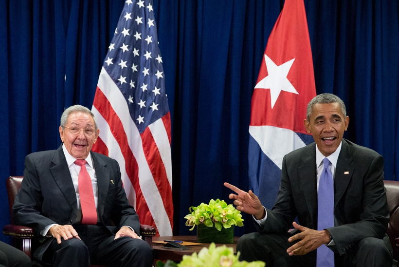 当地时间2015年9月29日,美国纽约,联大会议间歇,美国总统奥巴马和古巴