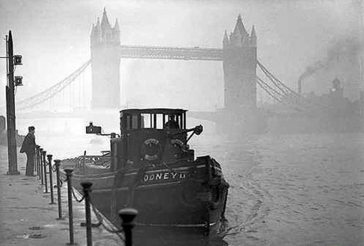 历史上今天:伦敦烟雾事件 万余人死于呼吸系统疾病(组图)