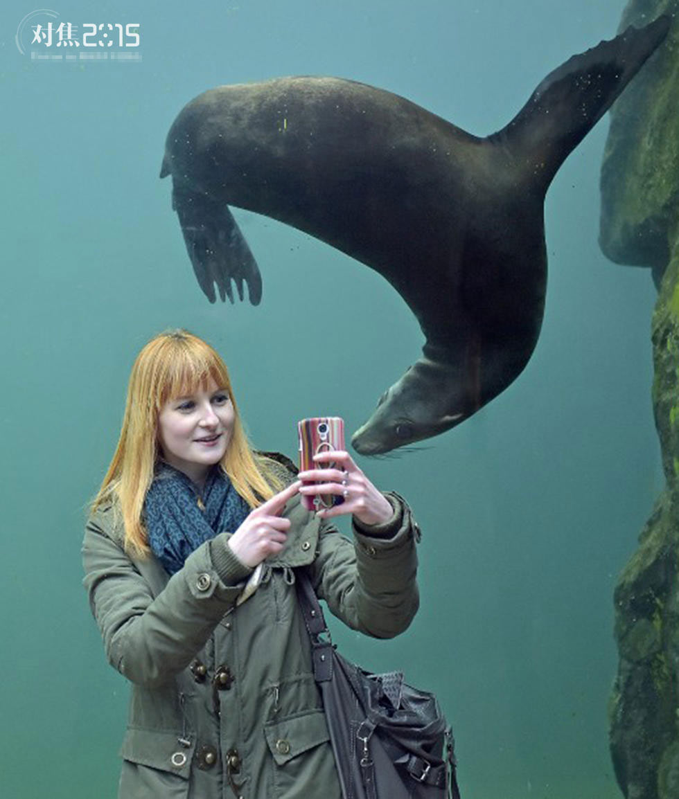 CNN评出2015年趣味自拍照