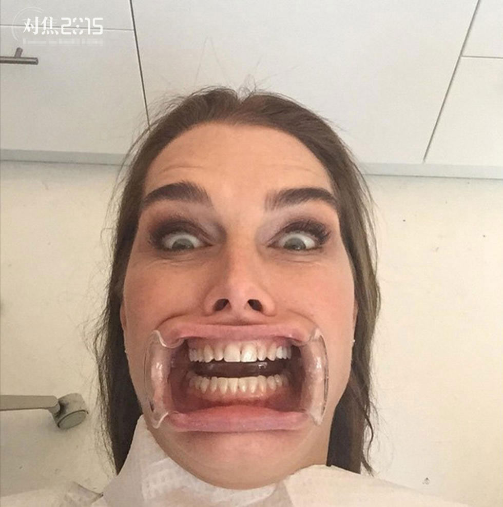 CNN评出2015年趣味自拍照