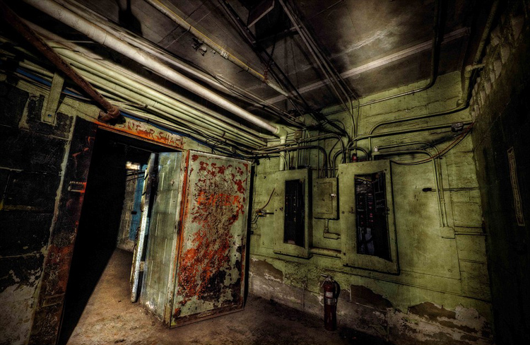 美废弃监狱成景点 死刑电椅引人注目(组图)