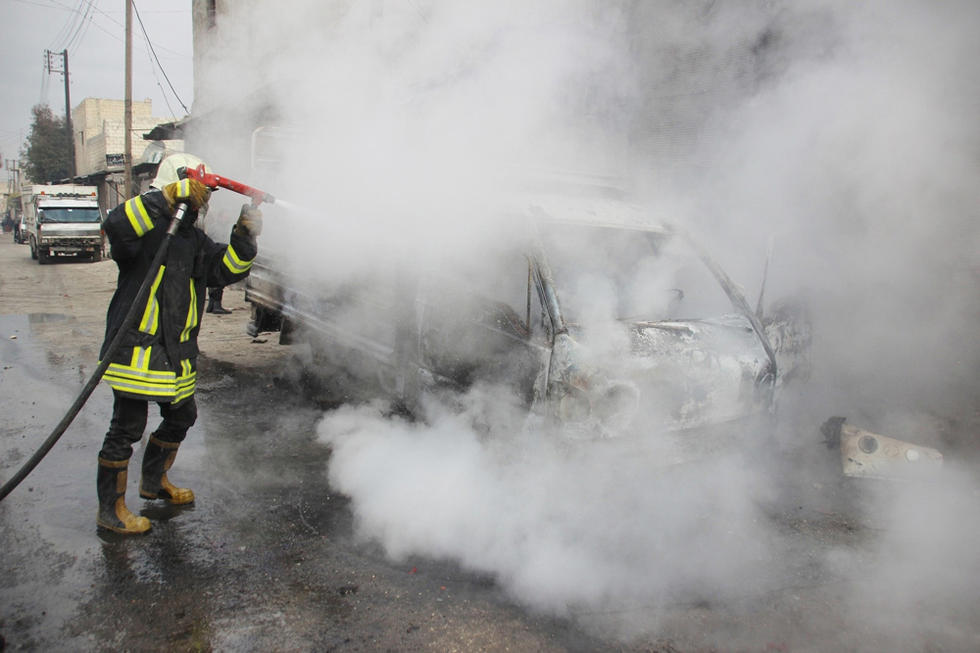 俄军用子母弹空袭叙反对派控制区致10死