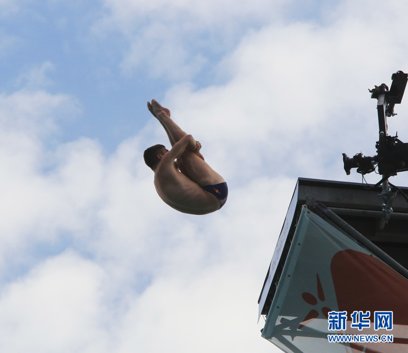 阿布扎比举办世界杯高台跳水锦标赛(高清组图)