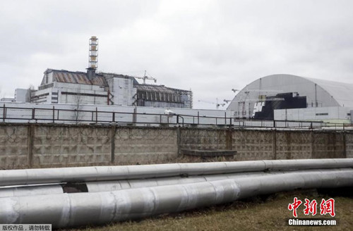 切尔诺贝利新的防护拱顶，正在建造之中