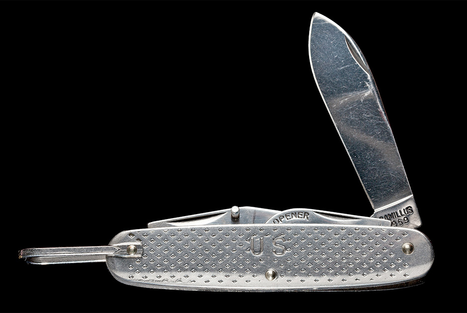 盘点成为一名"太空人"必备的"单兵武器"(组图)