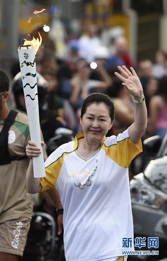 中国火炬手参加里约奥运火炬传递(高清组图)