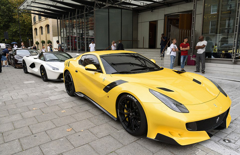 炫车季!伦敦街头现卡塔尔酋长豪车车队(图)-新华网