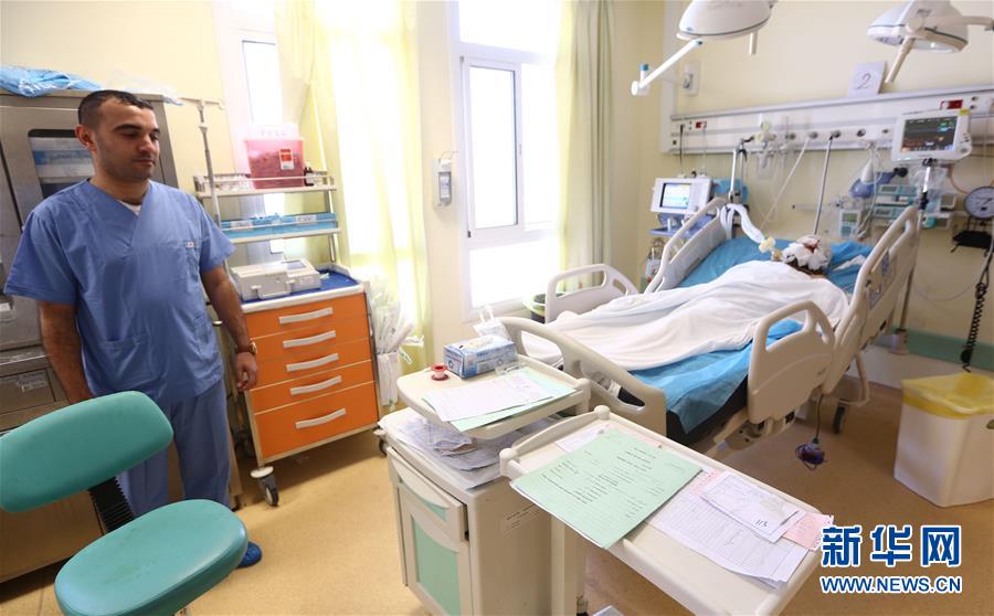 （国际）（2）利政府军伤员在米苏拉塔接受救治