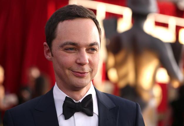 《福布斯》美国电视明星收入榜 你喜欢的演员收入如何?-新华网