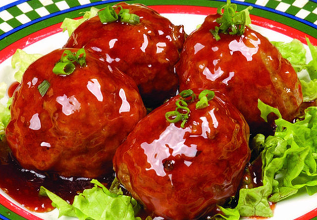 四喜丸子四喜丸子的英文直译是four happy meat balls,四个开心的肉球