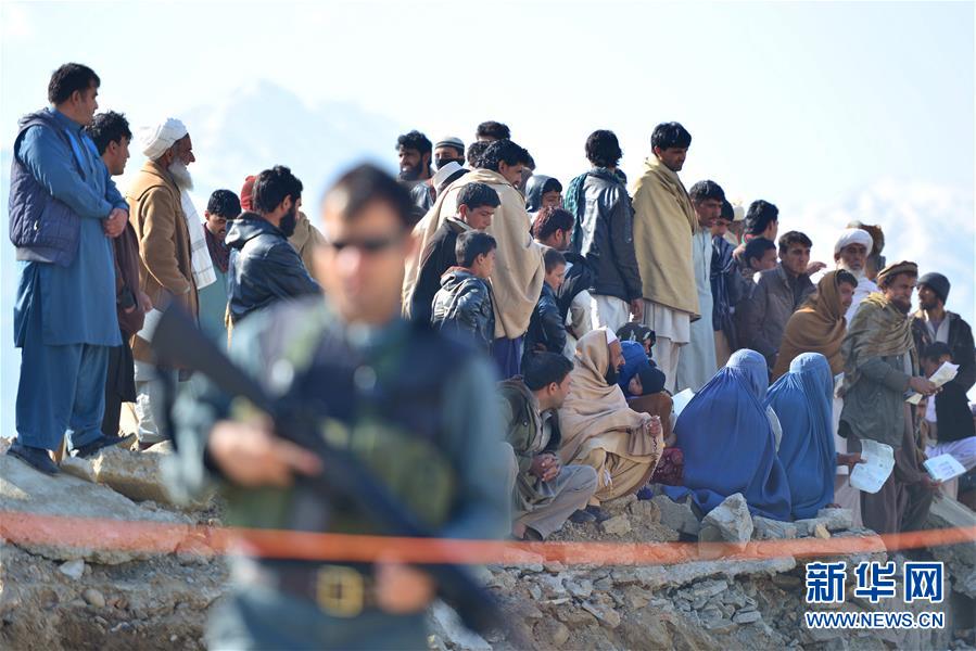 中国向阿富汗难民提供100万美元援助