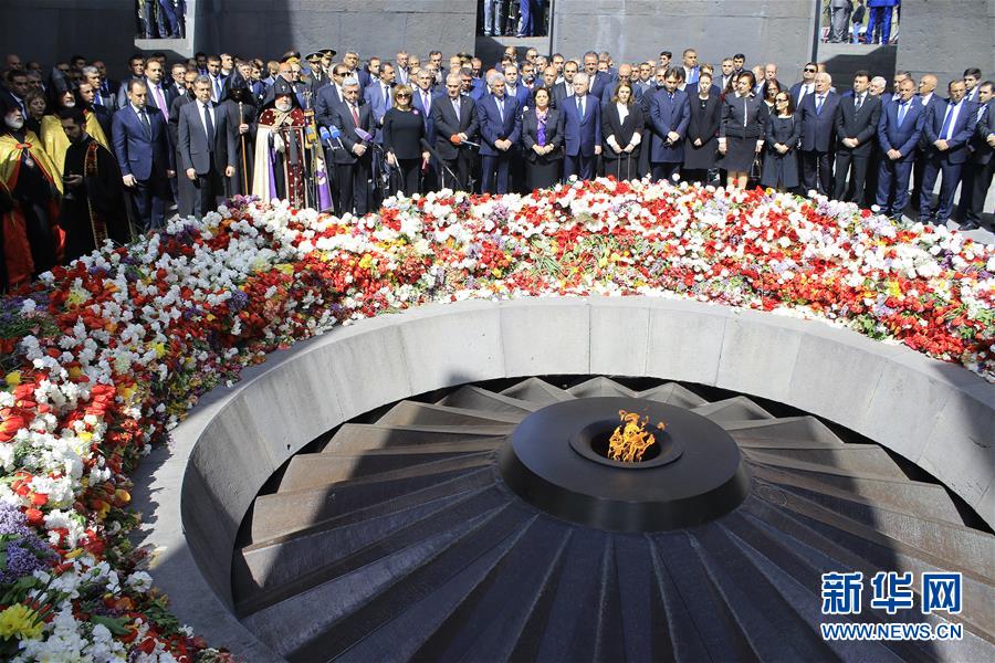 亚美尼亚纪念大屠杀事件102周年组图