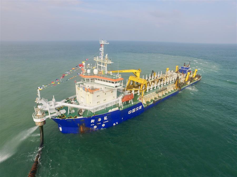 （国际）（1）中斯共同开发的科伦坡港口城项目填海造地工程完工