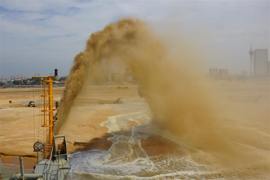 （国际）（5）中斯共同开发的科伦坡港口城项目填海造地工程完工