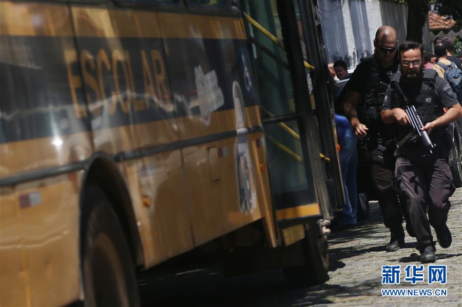 （国际）（2）巴西圣保罗州发生校园枪击案 致10人死亡