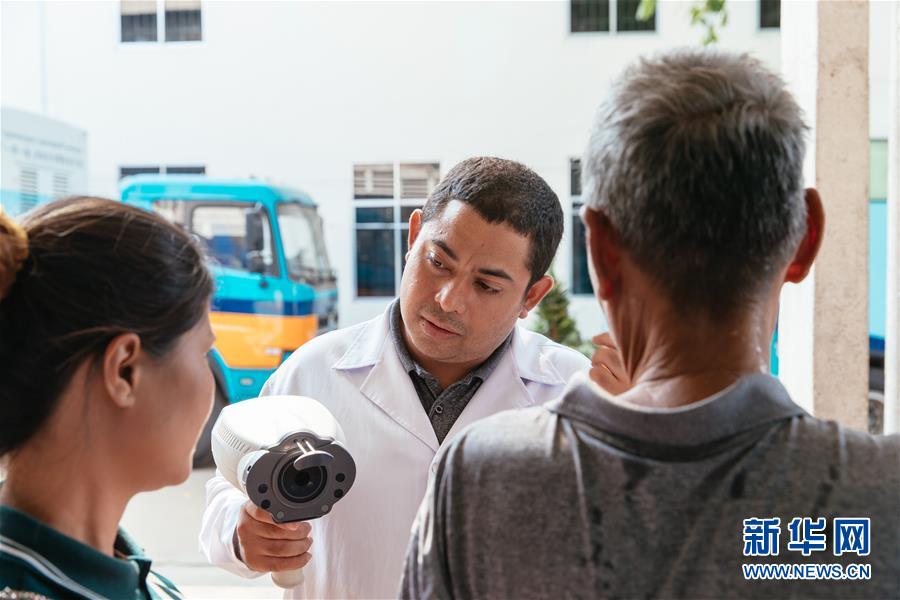 （国际&middot;&ldquo;一带一路&rdquo;高峰论坛）（6）一名柬埔寨医生的中国情缘