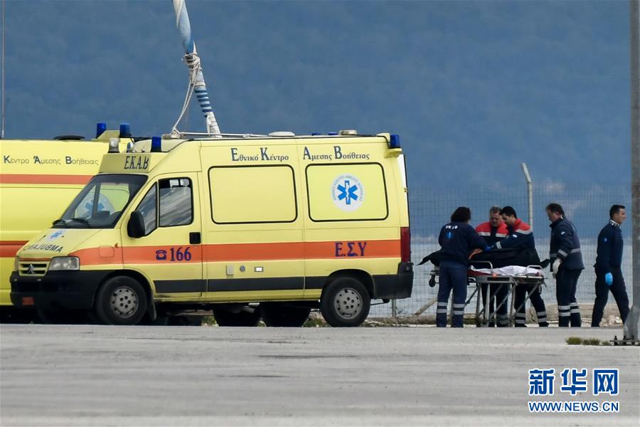 （国际）（1）一难民船在希腊附近海域沉没12人死亡