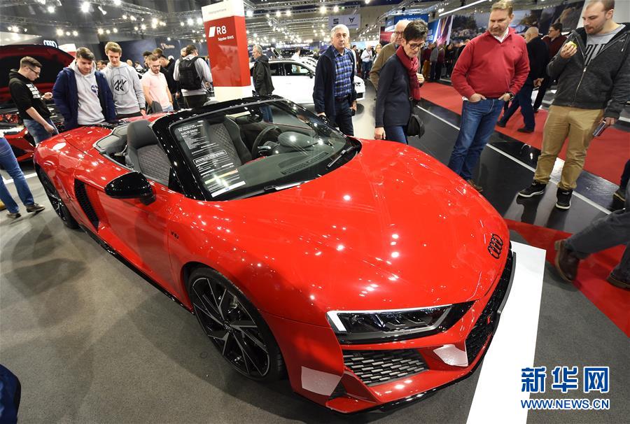 （国际）（8）维也纳车展开幕 中国电动汽车亮相