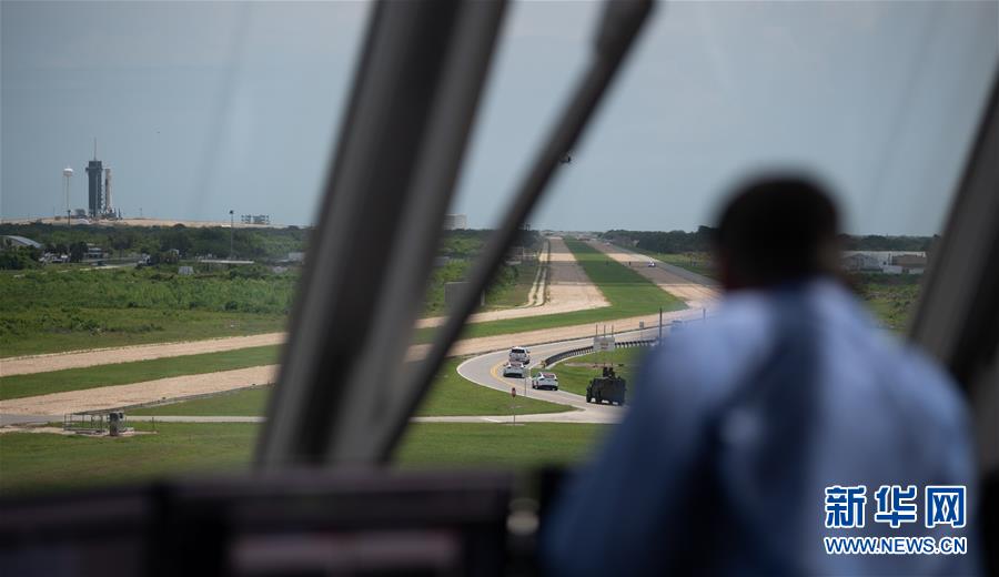 （国际）（9）美国&ldquo;龙&rdquo;飞船首次载人试飞