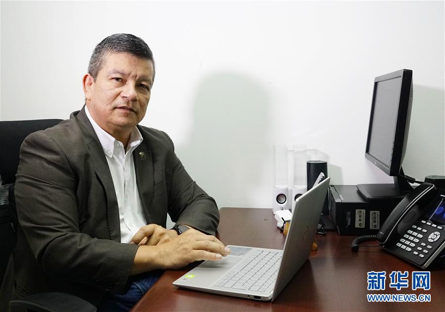 (国际·图文互动)中国树立成功抗疫榜样——访萨尔瓦多—中国友好协会主席弗洛雷斯