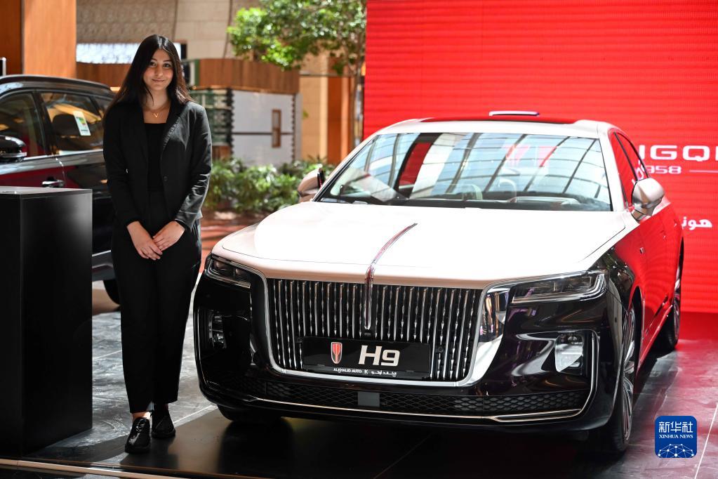 科威特举行中国汽车展-新华网