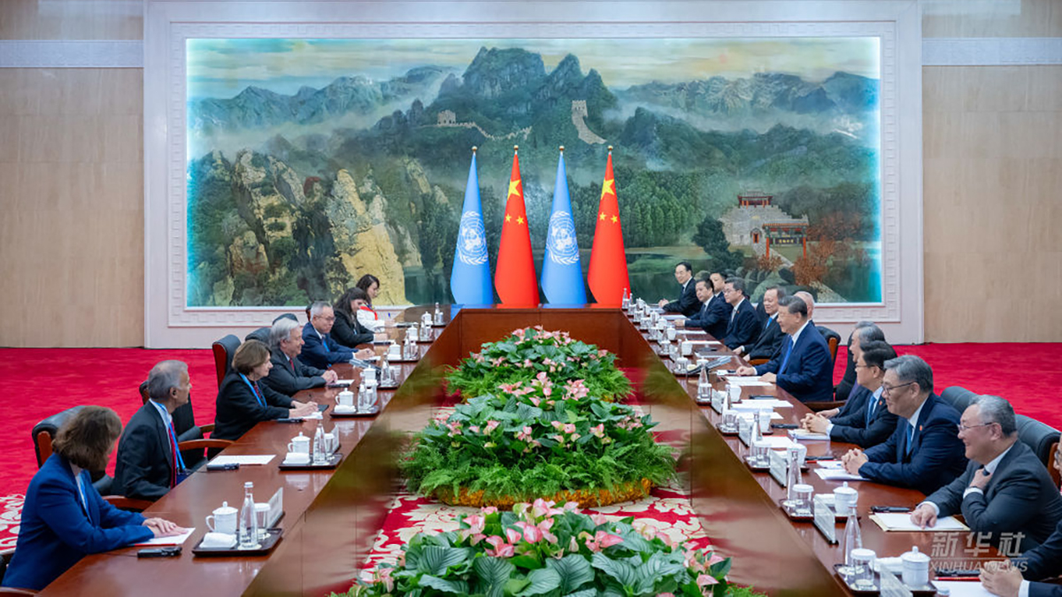 新华图讯丨习近平会见联合国秘书长古特雷斯