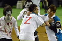 日本职棒联赛成日艺人大乱斗赛场