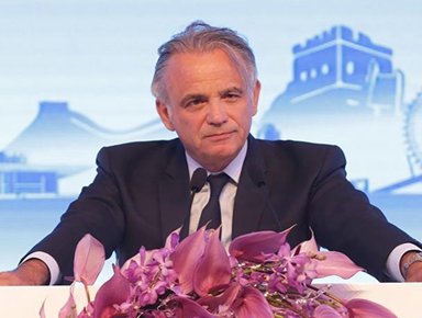 联合国艾滋病规划署副执行主任路易斯&bull;罗瑞思发言