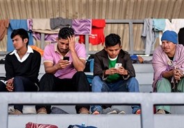 大批中美洲移民抵达墨西哥城