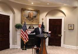 特朗普就移民问题发表讲话