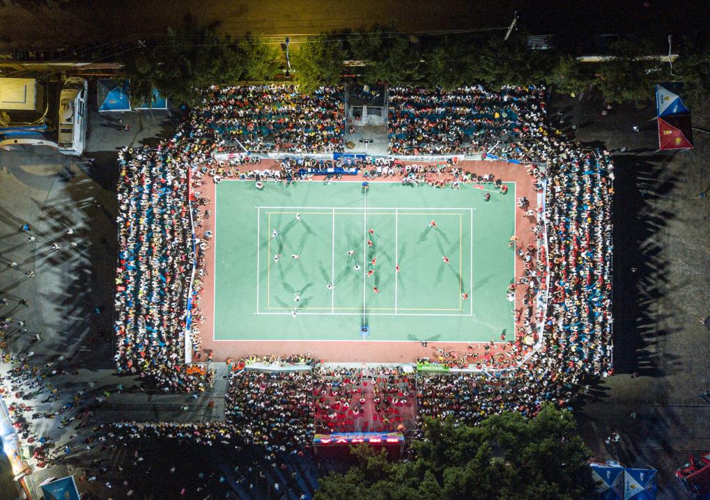 新华全媒+丨激情&ldquo;村排&rdquo; 火热球乡