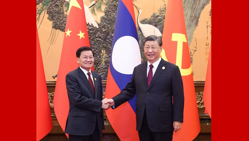 习近平会见老挝人民革命党中央总书记、国家主席通伦